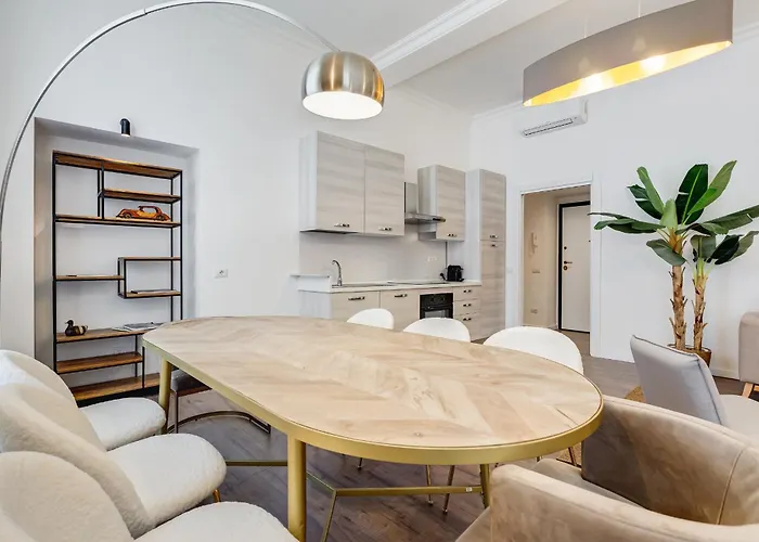 Daire Bmga L Ottaviano Lux 3bdr Roma