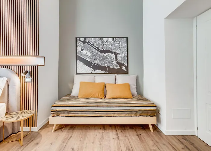 Bmga L Ottaviano Lux 3bdr * Roma