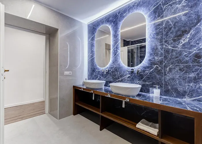 Bmga L Ottaviano Lux 3bdr * Roma